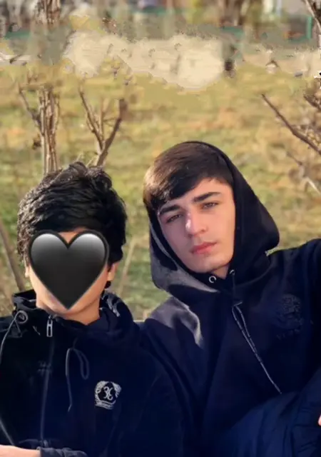 Я Ислам, 21, из Ставрополя, ищу знакомства на одну ночь