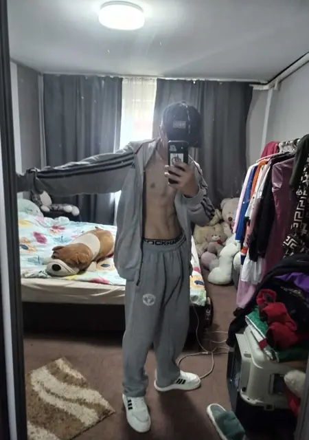 Я Лёша, 20, знакомлюсь без обязательств в Абакане