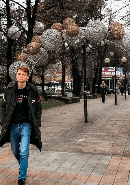 Миша из Новороссийска, ищу на сайте постоянные отношения