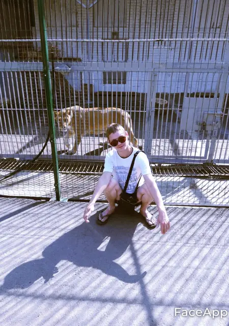 Я Vova, 30, из Липецка, ищу знакомства без обязательств