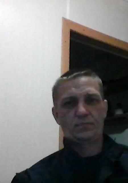 Рома из Новороссийска, ищу на сайте знакомства без обязательств