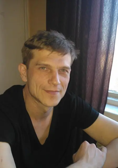 Я Андрей, 48, знакомлюсь на одну ночь в Никеле