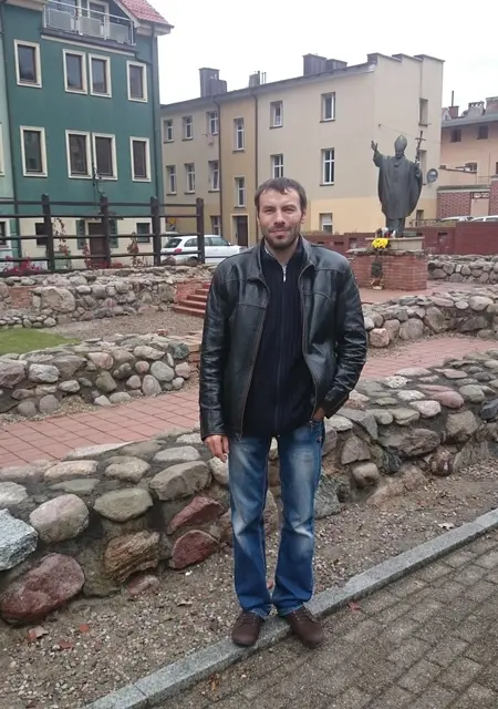 Александр из Химок, ищу на сайте приятное времяпровождение