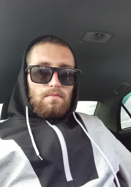 Я Афанасий, 27, знакомлюсь без обязательств в Омске