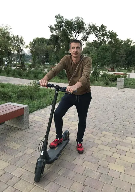 Я Виктор, 41, из Симферополя, ищу знакомство для приятного времяпровождения