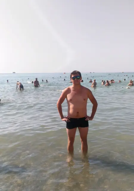 Я Сергей, 39, из Норильска, ищу знакомство для постоянных отношений