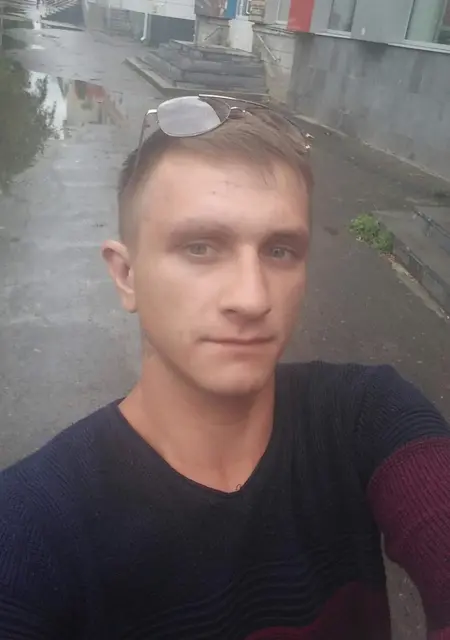 Александр из Речицы, ищу на сайте знакомства без обязательств