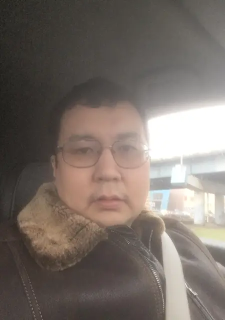 Ruslan из Астрахани, мне 43, познакомлюсь на одну ночь