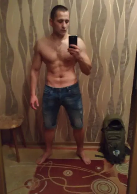 Я Вадим, 29, из Гродно, ищу знакомство для постоянных отношений