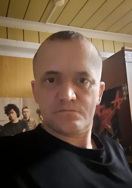 Я Александр, 42, знакомлюсь для приятного времяпровождения в Нижневартовске