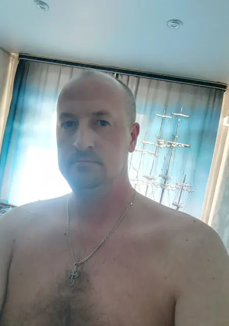 Денис из Кингисеппа, мне 41, познакомлюсь для дружбы