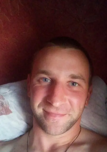 Вячеслав из Лисок, мне 41, познакомлюсь на одну ночь