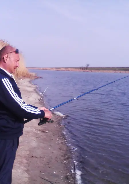 Максим из Астрахани, мне 51, познакомлюсь для приятного времяпровождения