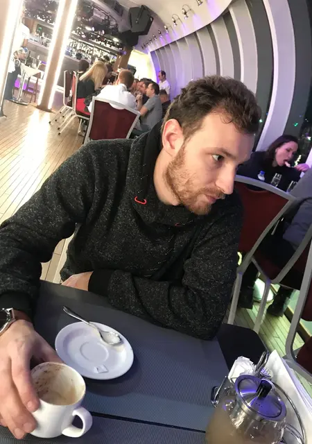 Николай из Калуги, ищу на сайте дружбу