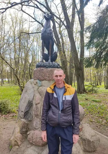 Валерий из Бреста, ищу на сайте знакомства без обязательств