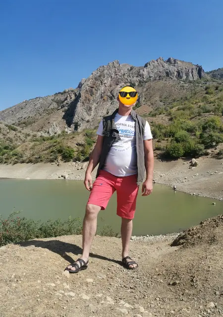 Александр из Шахт, мне 40, познакомлюсь для постоянных отношений