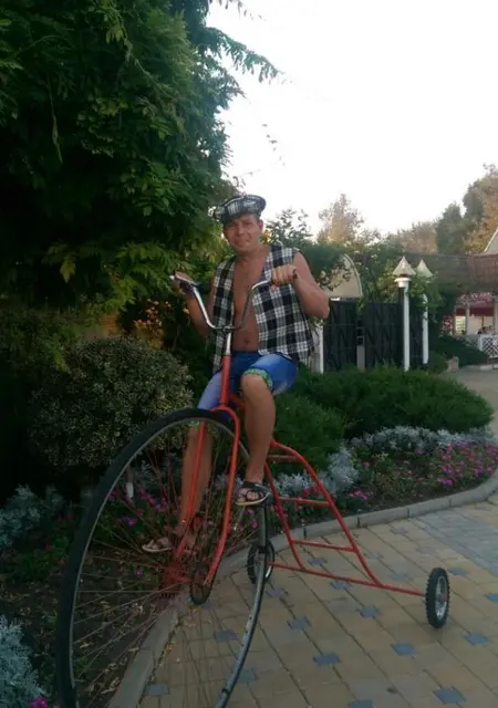 Денис из Жуковского, ищу на сайте вирта