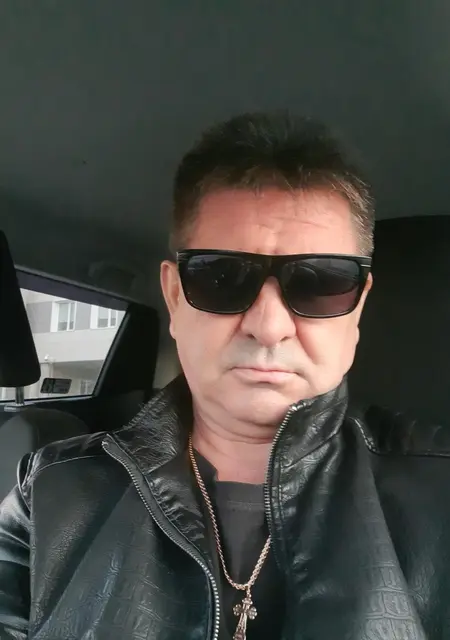 Oleg из Южно-Сахалинска, ищу на сайте постоянные отношения