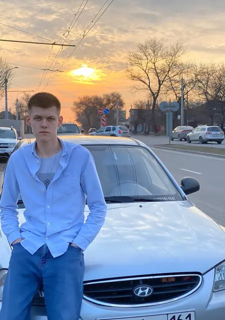 Константин из Вольска, мне 22, познакомлюсь на одну ночь