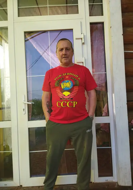 Я Олег, 63, знакомлюсь на одну ночь в Екатеринбурге