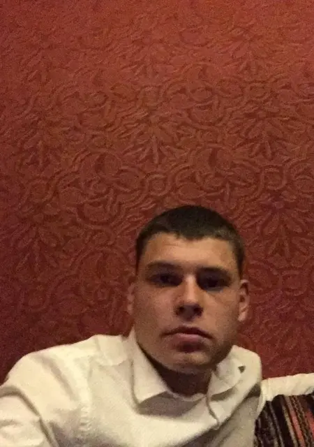 Илья из Миасса, мне 29, познакомлюсь для вирта