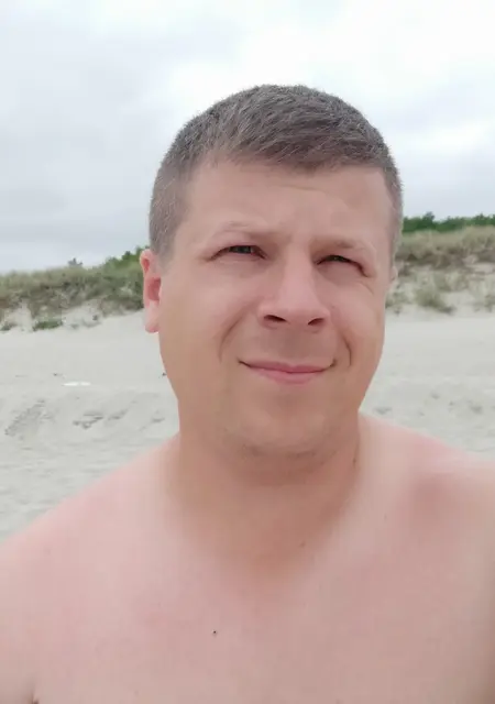 Алексей из Северодвинска, мне 41, познакомлюсь на одну ночь