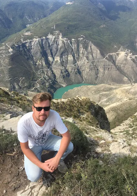 Yuri из Рыбинска, мне 42, познакомлюсь для приятного времяпровождения