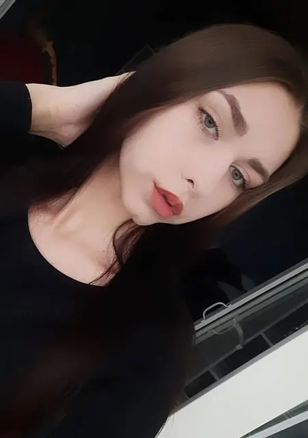 Markiza из Омска, мне 20, познакомлюсь для общения