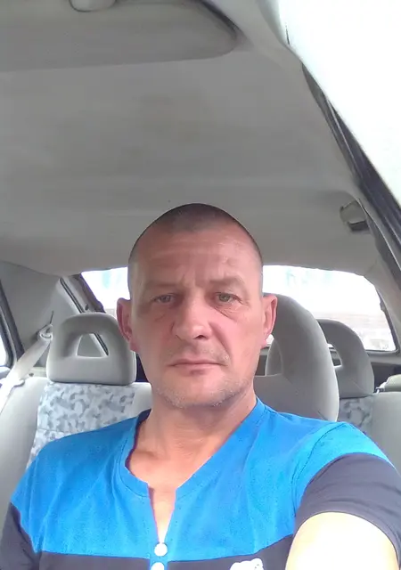 Я Олег, 47, знакомлюсь без обязательств в Кургане