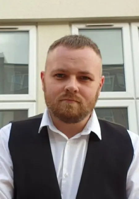 Alex из Лондона