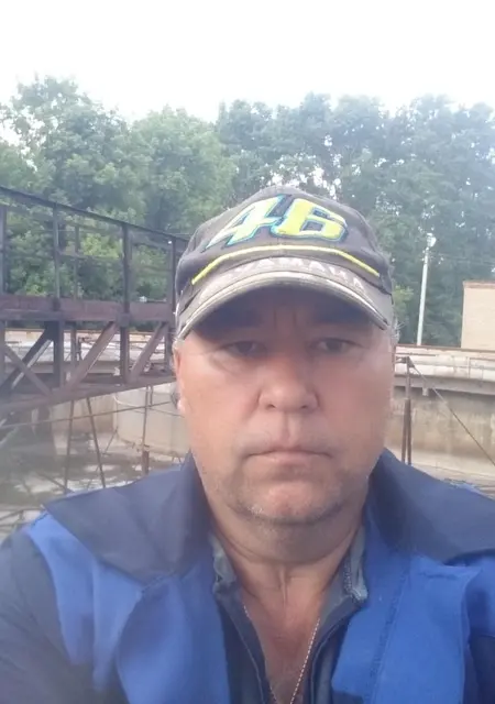 Сергей из Октябрьского, мне 53, познакомлюсь на одну ночь