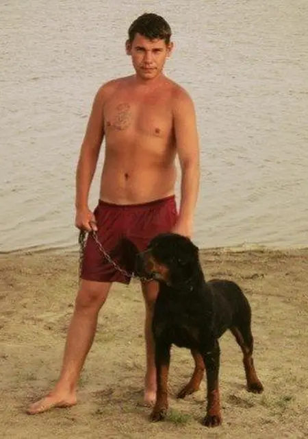 Сергей из Курска, мне 40, познакомлюсь для приятного времяпровождения