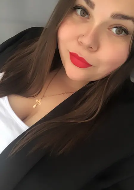 Я Светлана, 31, знакомлюсь для общения в Новосибирске