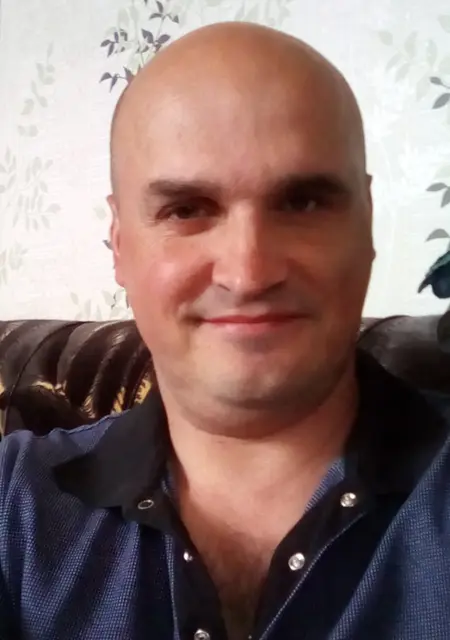 Евгений из Орла, мне 45, познакомлюсь на одну ночь