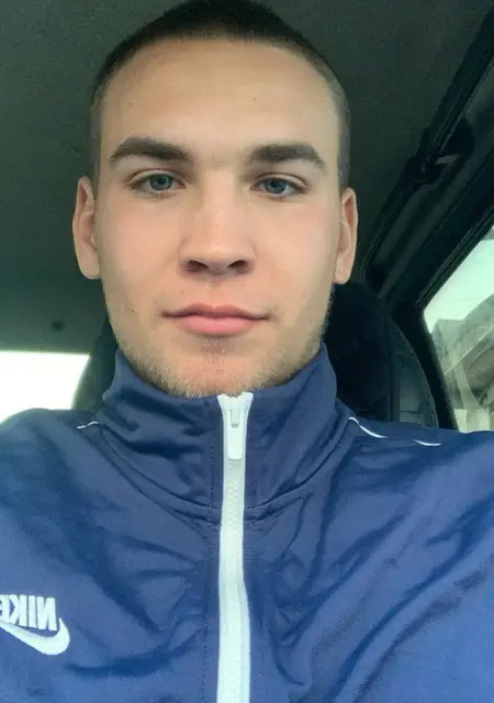 Я Слава, 22, знакомлюсь для постоянных отношений в Тамани