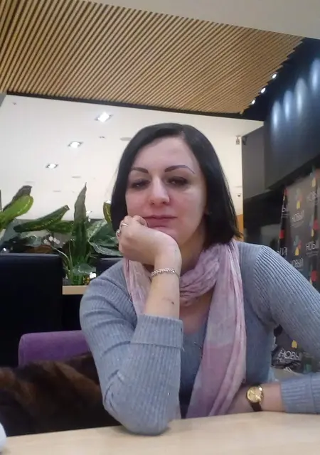 Я Надежда, 43, из Иркутска, ищу знакомства без обязательств