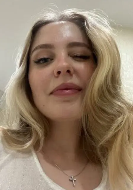 Оксана из Уфы, ищу на сайте постоянные отношения