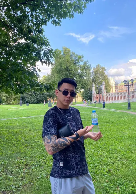 Эдем из Пушкина, мне 25, познакомлюсь без обязательств