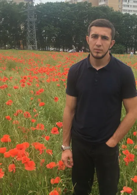 Я Руслан, 30, из Черкесска, ищу знакомство для приятного времяпровождения