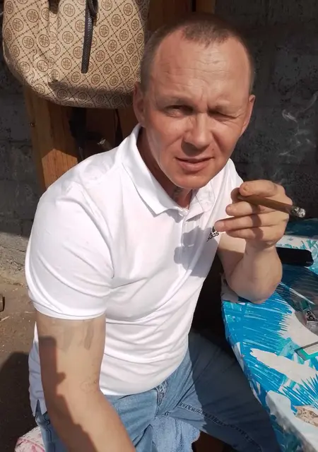 Я Сергей, 49, из Казани, ищу знакомства на одну ночь