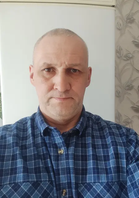 Игорь из Миасса, мне 51, познакомлюсь на одну ночь