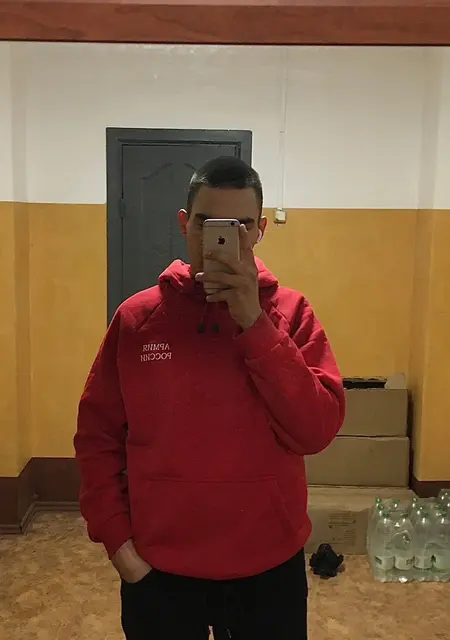 Я Даниэль, 24, из Октябрьского, ищу знакомство для вирта