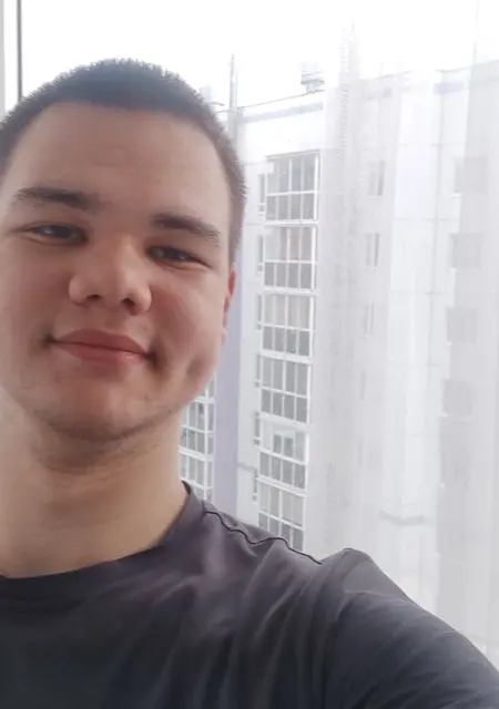 Ростислав из Чебоксар, мне 18, познакомлюсь на одну ночь