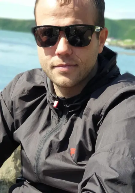 Я Алексей, 35, из Сортавалы, ищу знакомство для приятного времяпровождения