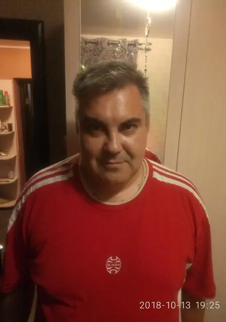 Александр из Томска, мне 57, познакомлюсь на одну ночь