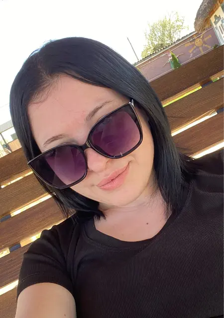 Tatiana из Шахт, ищу на сайте общение