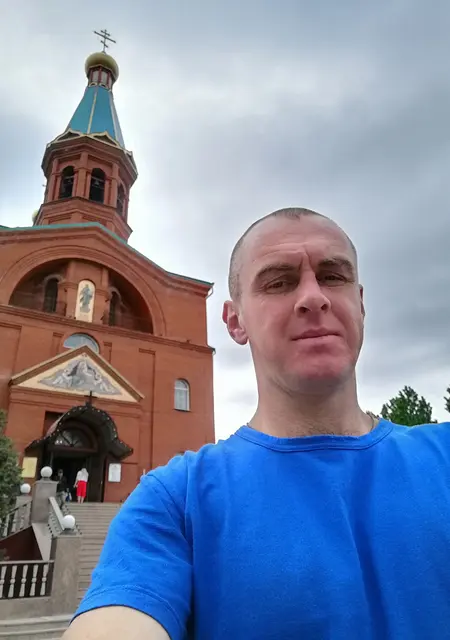 Я Герман, 40, из Краснодара, ищу знакомства на одну ночь