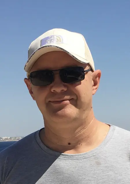 Евгений из Ижевска, мне 43, познакомлюсь на одну ночь