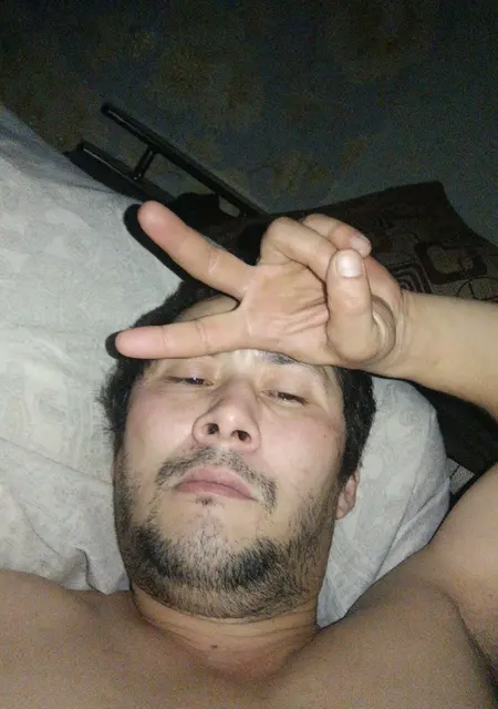 Я Вадим, 35, из Оренбурга, ищу знакомства на одну ночь