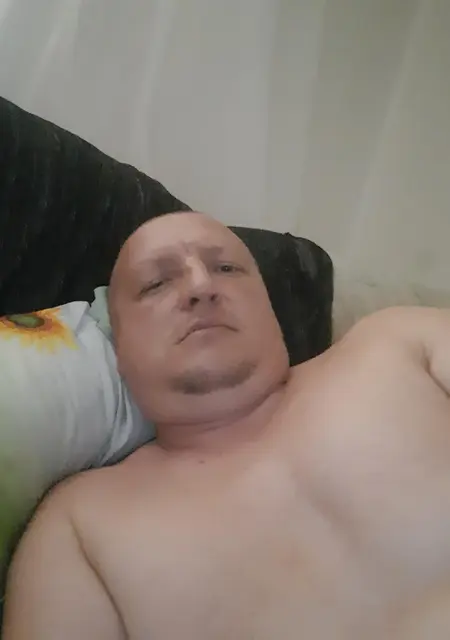 Я Серж, 46, из Калининграда, ищу знакомства без обязательств